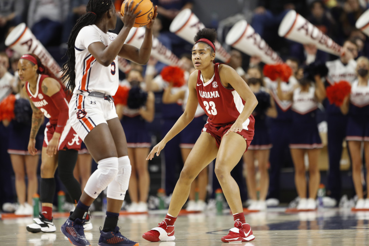 012322_WBB_DavisBr_Auburn_SL01395